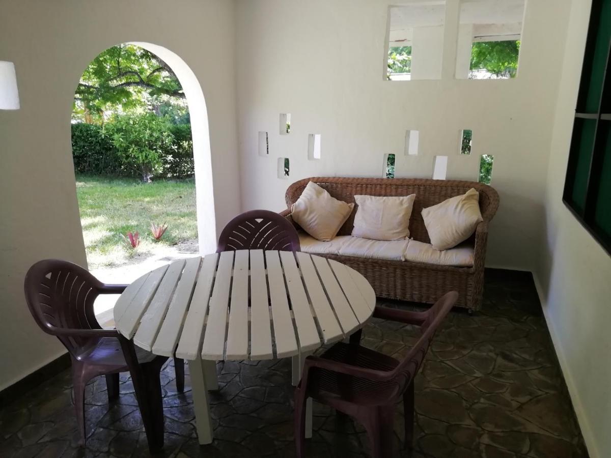 Diani Beachalets Εξωτερικό φωτογραφία